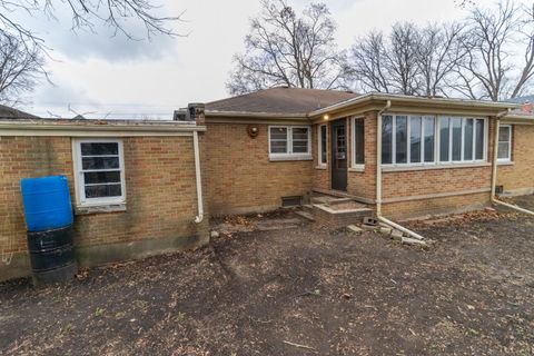 Tiny photo for 316 W Perry Street, Belvidere, IL 61008 (MLS # 12528111)