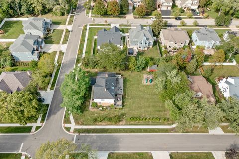 Tiny photo for 335 S Crescent Avenue, Palatine, IL 60067 (MLS # 12473631)