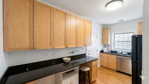 Tiny photo for 843 E 52nd Street #1, Chicago, IL 60615 (MLS # 12587952)