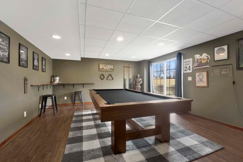 Tiny photo for 81 Parkside Court, North Aurora, IL 60542 (MLS # 12587883)