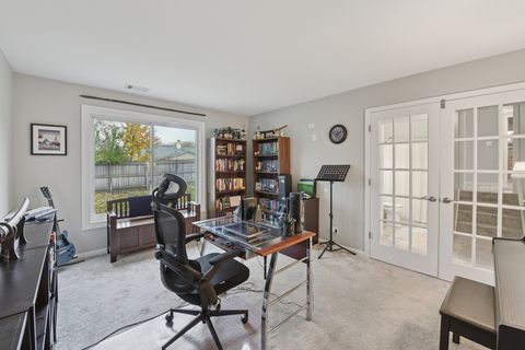 Tiny photo for 186 Ivy Lane, Bloomingdale, IL 60108 (MLS # 12519675)