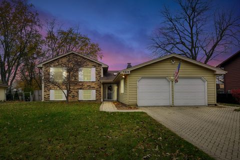 Tiny photo for 186 Ivy Lane, Bloomingdale, IL 60108 (MLS # 12519675)