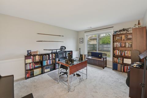 Tiny photo for 186 Ivy Lane, Bloomingdale, IL 60108 (MLS # 12519675)