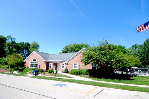 Tiny photo for 901 BUTTERNUT Lane #A, Mount Prospect, IL 60056 (MLS # 12582580)