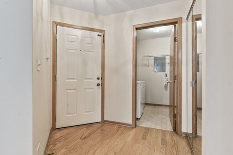 Tiny photo for 901 BUTTERNUT Lane #A, Mount Prospect, IL 60056 (MLS # 12582580)