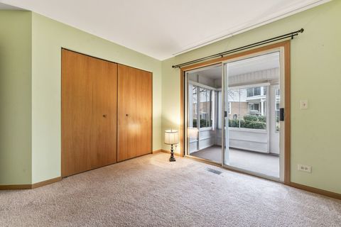 Tiny photo for 901 BUTTERNUT Lane #A, Mount Prospect, IL 60056 (MLS # 12582580)