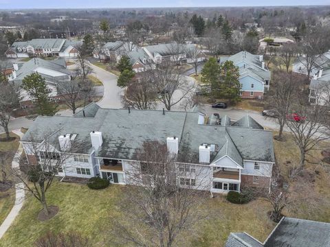 Tiny photo for 901 BUTTERNUT Lane #A, Mount Prospect, IL 60056 (MLS # 12582580)