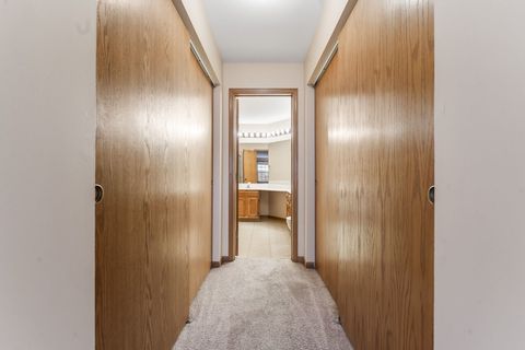 Tiny photo for 901 BUTTERNUT Lane #A, Mount Prospect, IL 60056 (MLS # 12582580)