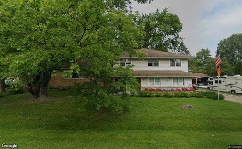 Photo of 2707 Donald Drive, Urbana, IL 61802 (MLS # 12541510)