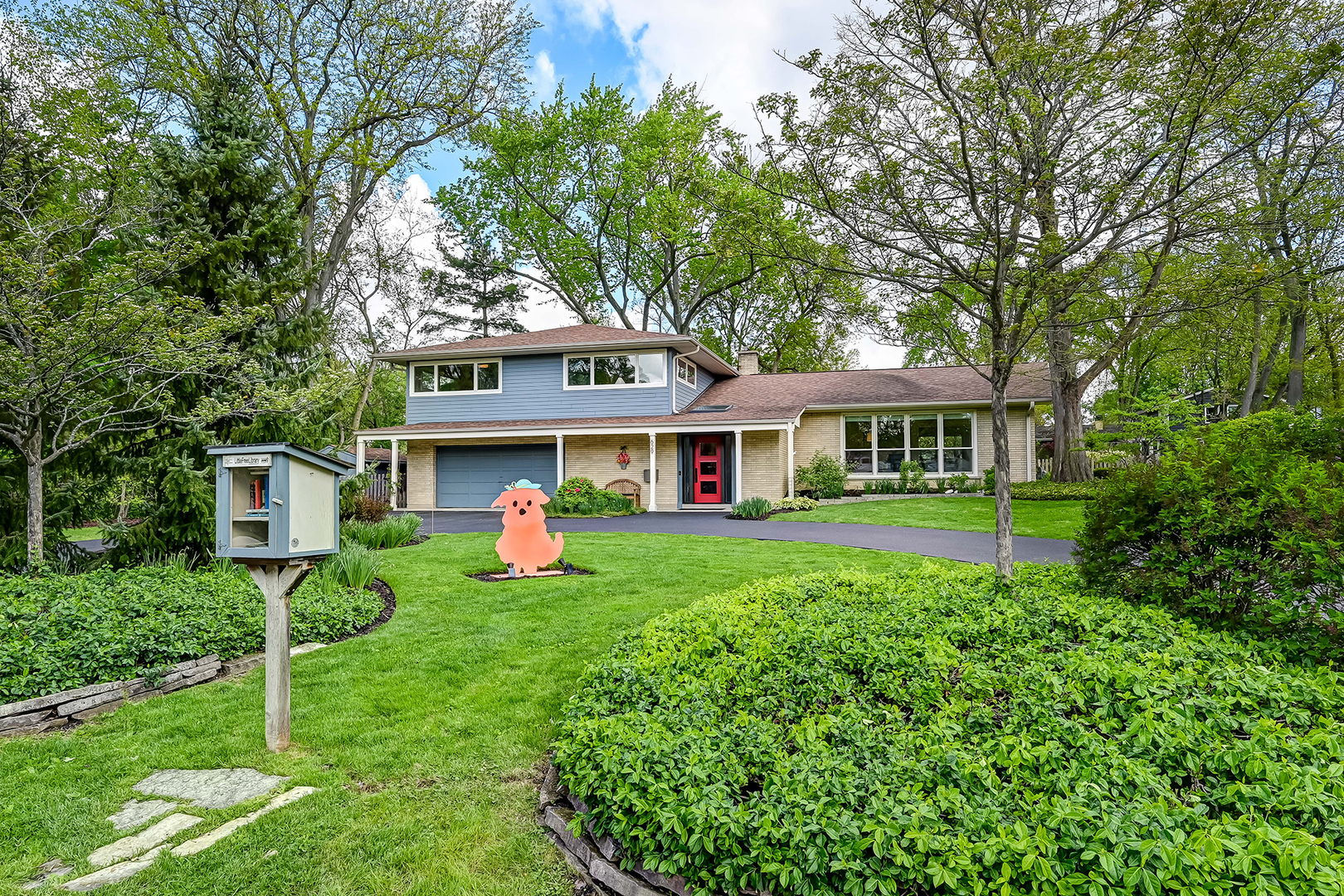 629 W Elm Street