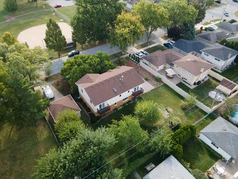 A home in Oak Lawn