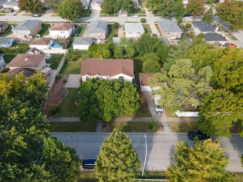 A home in Oak Lawn