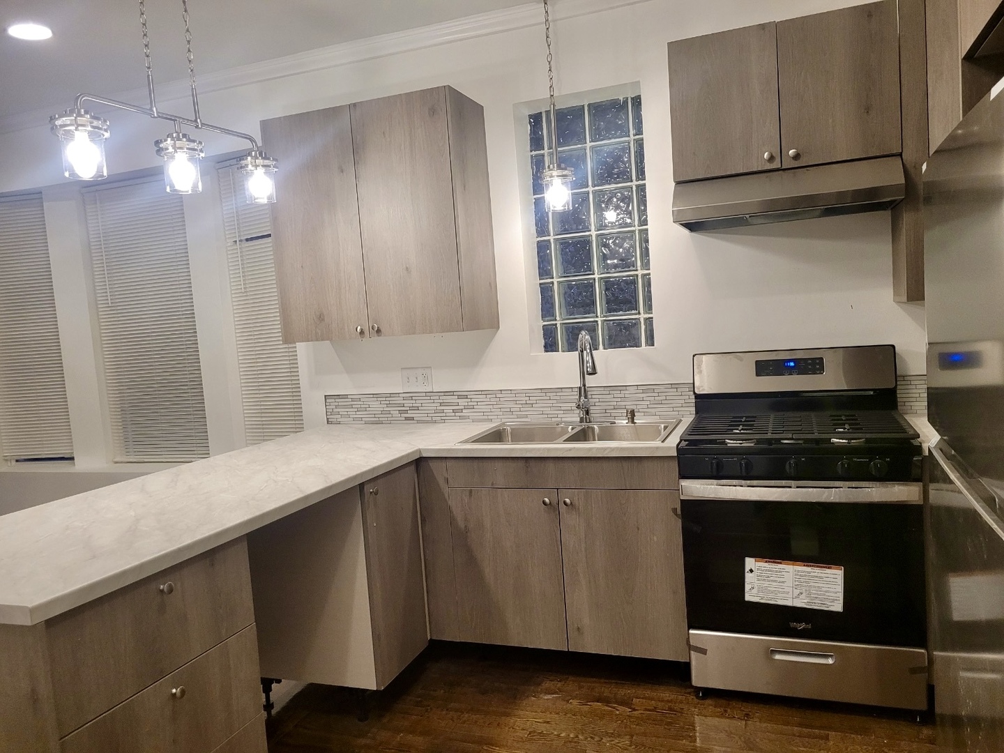 7254 S Lafayette Avenue