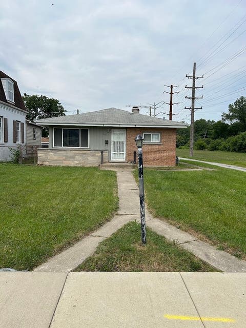 Tiny photo for 16112 Wolcott Avenue, Markham, IL 60428 (MLS # 12726914)