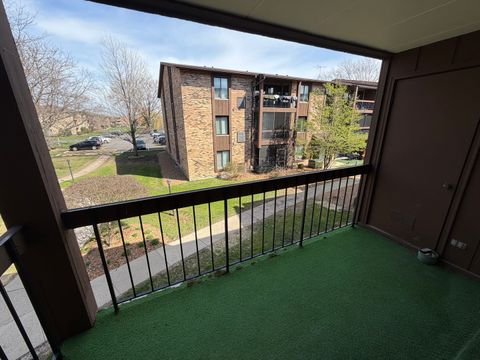 Tiny photo for 7531 175th Street #422, Tinley Park, IL 60477 (MLS # 12614995)