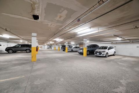 Tiny photo for 500 W Huntington Commons Road #448, Mount Prospect, IL 60056 (MLS # 12545146)