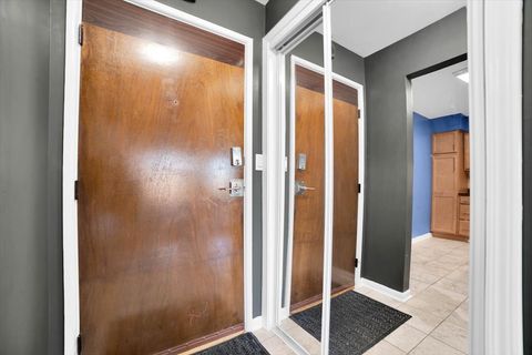 Tiny photo for 500 W Huntington Commons Road #448, Mount Prospect, IL 60056 (MLS # 12545146)