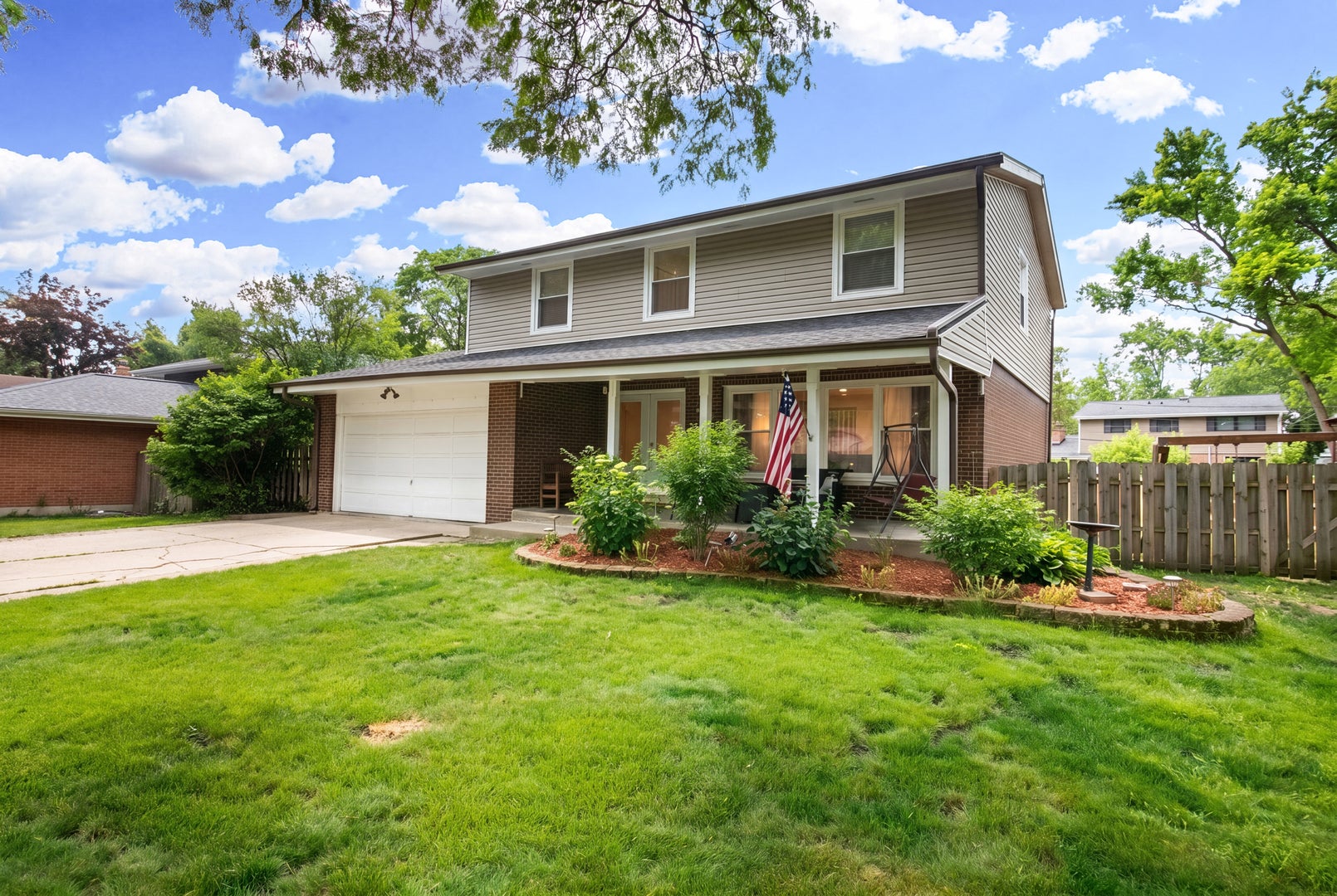 2005 E Cayuga Lane