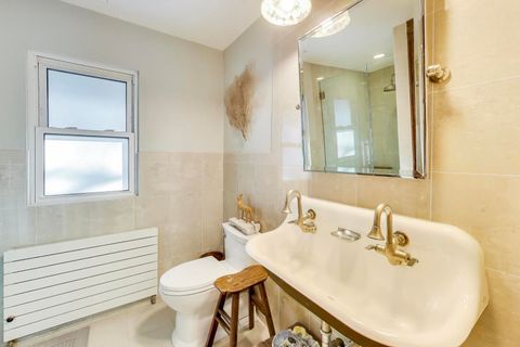 Tiny photo for 630 Wisconsin Avenue, Oak Park, IL 60304 (MLS # 12544831)