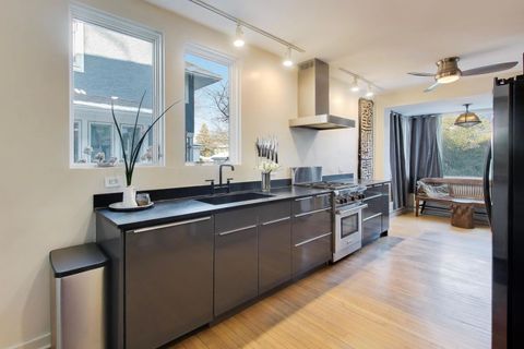 Tiny photo for 630 Wisconsin Avenue, Oak Park, IL 60304 (MLS # 12544831)