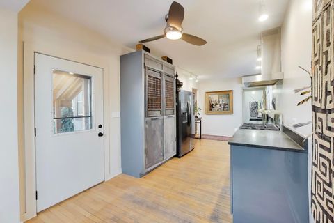 Tiny photo for 630 Wisconsin Avenue, Oak Park, IL 60304 (MLS # 12544831)