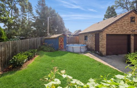 Tiny photo for 15 N Edison Avenue, Elgin, IL 60123 (MLS # 12464198)