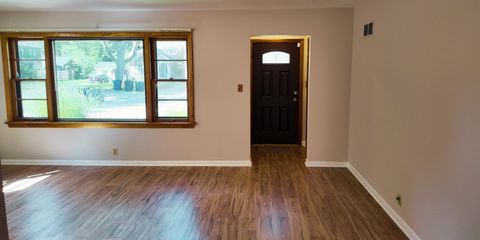Tiny photo for 15 N Edison Avenue, Elgin, IL 60123 (MLS # 12464198)