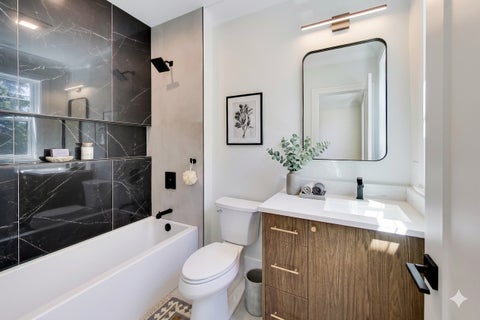 Tiny photo for 6010 N Neva Avenue, Chicago, IL 60631 (MLS # 12685962)