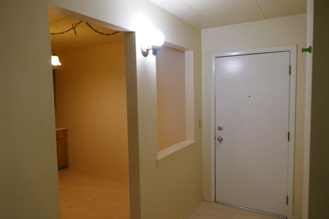 Tiny photo for 603 S River Road #2M, Des Plaines, IL 60016 (MLS # 12531686)