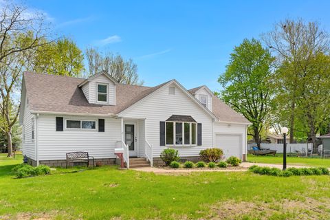 Tiny photo for 316 8th Avenue, Camanche, IA 52730 (MLS # 12589778)