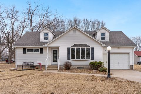 Photo of 316 8th Avenue, Camanche, IA 52730 (MLS # 12589778)