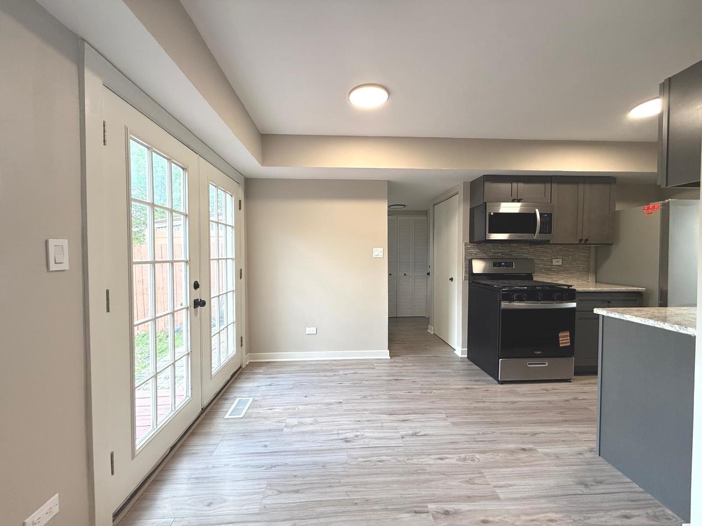 750 Roosevelt Road 750