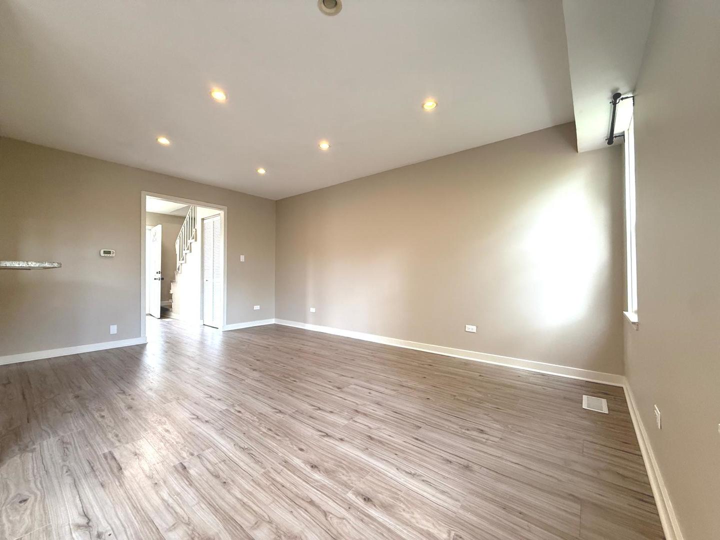 750 Roosevelt Road 750
