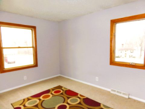 Tiny photo for 1521 Emerald Drive, Davenport, IA 52804 (MLS # 100000330)