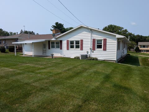 Tiny photo for 1358 Empire Court, Freeport, IL 61032 (MLS # 12728868)