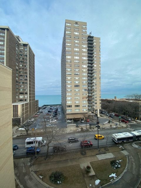 Tiny photo for 6300 N Sheridan Road #710, Chicago, IL 60660 (MLS # 12450706)