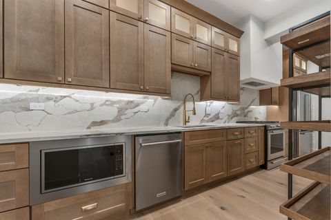 Tiny photo for 1504 Linden Circle, Lemont, IL 60439 (MLS # 12493576)