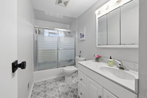 Tiny photo for 1419 Hampton Lane, Schaumburg, IL 60193 (MLS # 12777823)