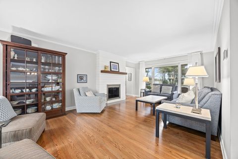 Tiny photo for 921 60th Place, Downers Grove, IL 60516 (MLS # 12536550)