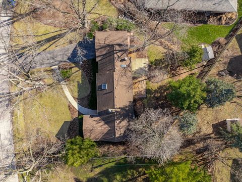 Tiny photo for 921 60th Place, Downers Grove, IL 60516 (MLS # 12536550)