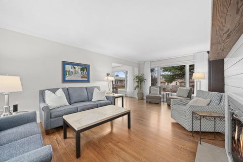 Tiny photo for 921 60th Place, Downers Grove, IL 60516 (MLS # 12536550)