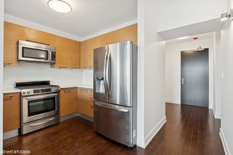Tiny photo for 225 N Columbus Drive #6204, Chicago, IL 60601 (MLS # 12460849)