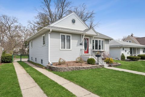Tiny photo for 124 E Jackson Street, Villa Park, IL 60181 (MLS # 12607024)