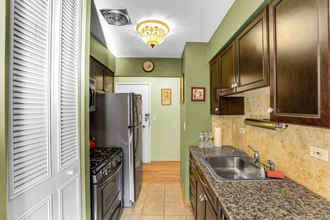 Tiny photo for 2629 N Hampden Court #502, Chicago, IL 60614 (MLS # 12777197)