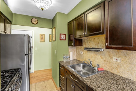 Tiny photo for 2629 N Hampden Court #502, Chicago, IL 60614 (MLS # 12777197)