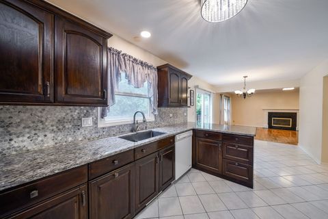 Tiny photo for 339 Windsor Drive, Bartlett, IL 60103 (MLS # 12479557)