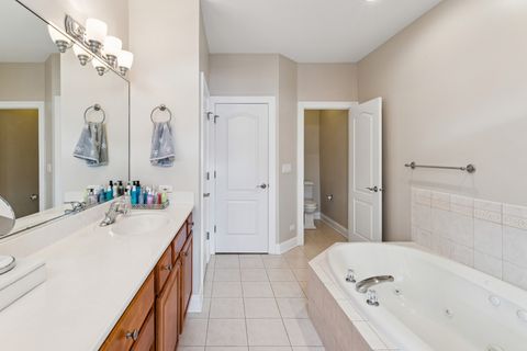 Tiny photo for 5 Illinois Avenue, Schaumburg, IL 60193 (MLS # 12547919)