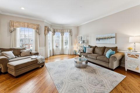 Tiny photo for 5 Illinois Avenue, Schaumburg, IL 60193 (MLS # 12547919)