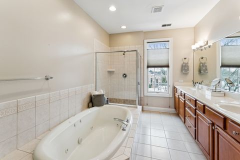 Tiny photo for 5 Illinois Avenue, Schaumburg, IL 60193 (MLS # 12547919)