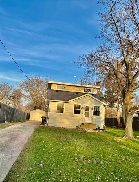 519 N Park Street Westmont IL 60559